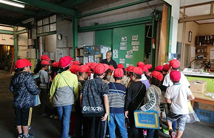 工場見学や給食についてのアンケート